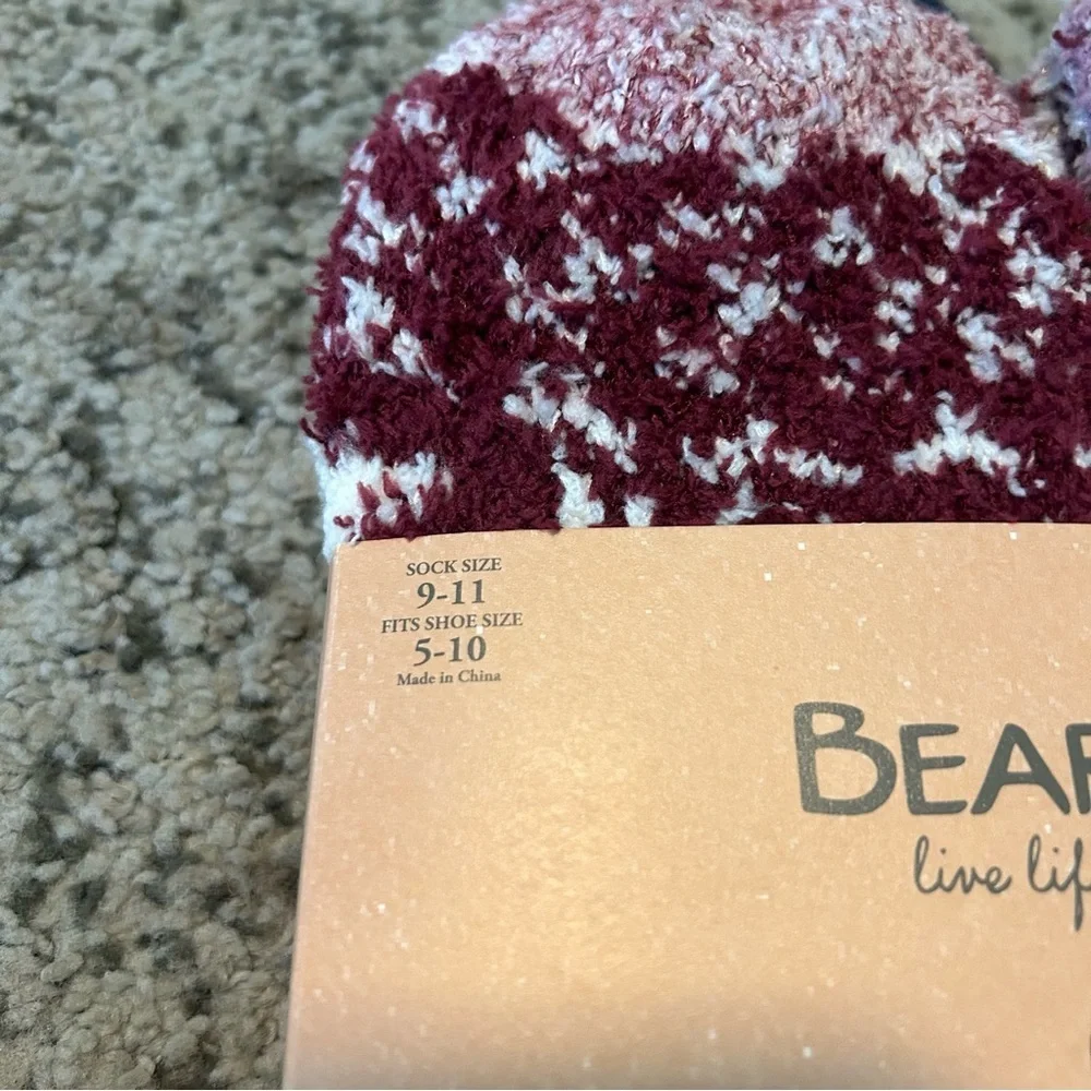 NWT BearPaw Burgundy & White 4 Pair Super Soft Cozy Crew Socks